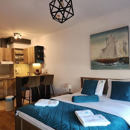 Bulevard Apartment Belgrado Buitenkant foto