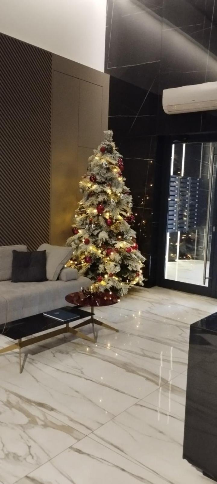 Bulevard Apartment Belgrado Buitenkant foto