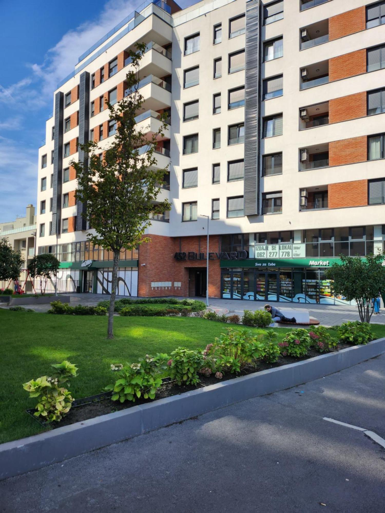Bulevard Apartment Belgrado Buitenkant foto